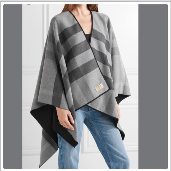 burberry poncho outfit